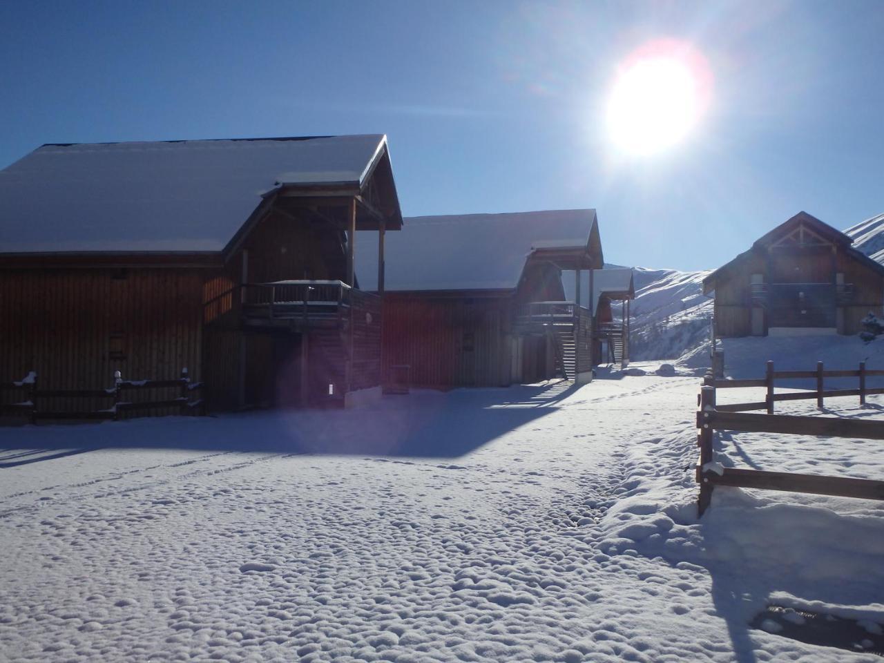 Goelia - Les Chalets Des Marmottes サン・ジャン・ダルヴ エクステリア 写真